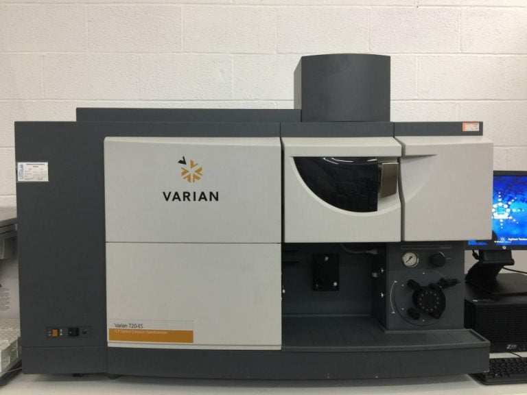 Varian 720-ES ICP-OES System; ICP-OES with Autosampler, Computer System