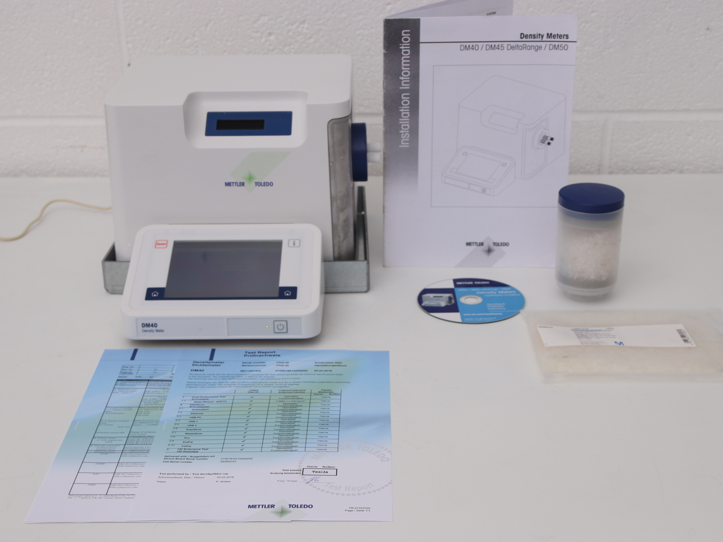 Mettler Toledo DM40 Density Meter