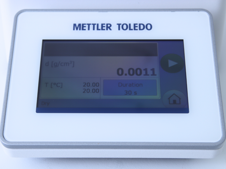 Mettler Toledo Easy D40 Density Meter - Richmond Scientific